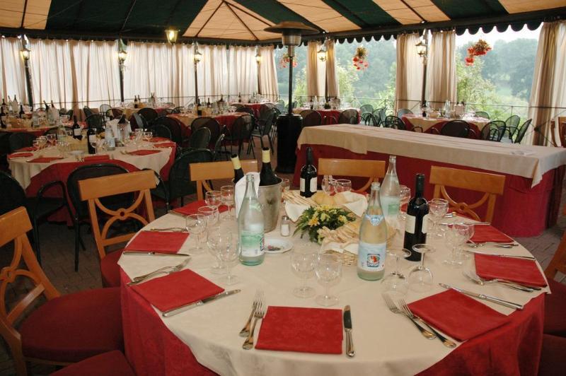 Hostellerie Du Golf Pecetto Exterior foto