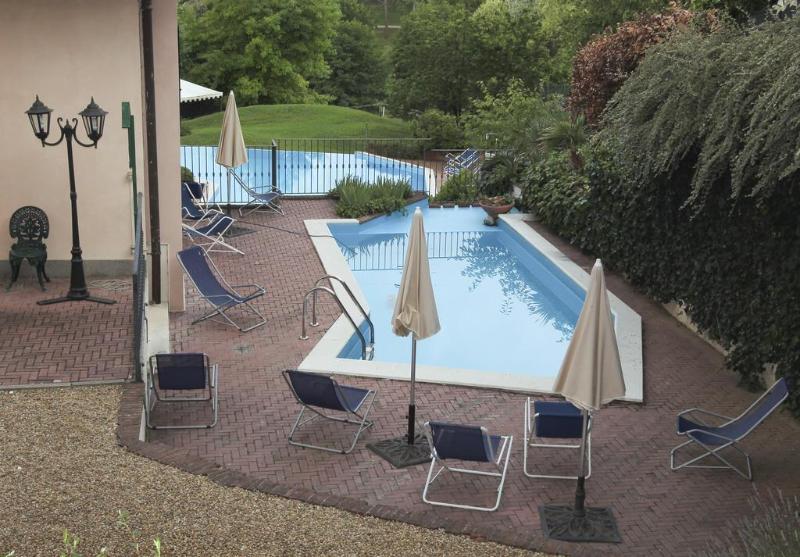 Hostellerie Du Golf Pecetto Exterior foto